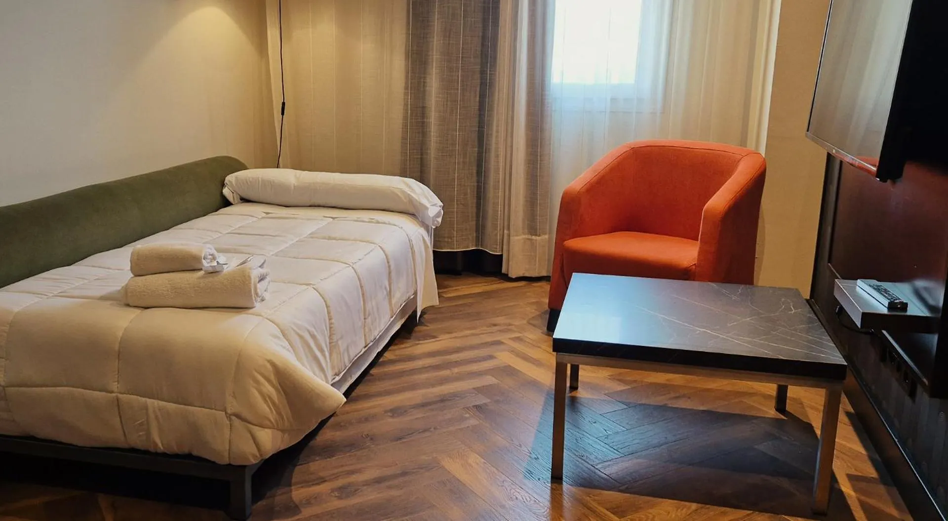 Hotel Vertice Sevilla Aljarafe Bormujos